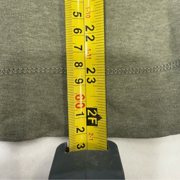 Lauren Ralph Lauren Women’s 3 Button Henley Shirt Moss Green Sz XS NWT - Picture 14 of 14